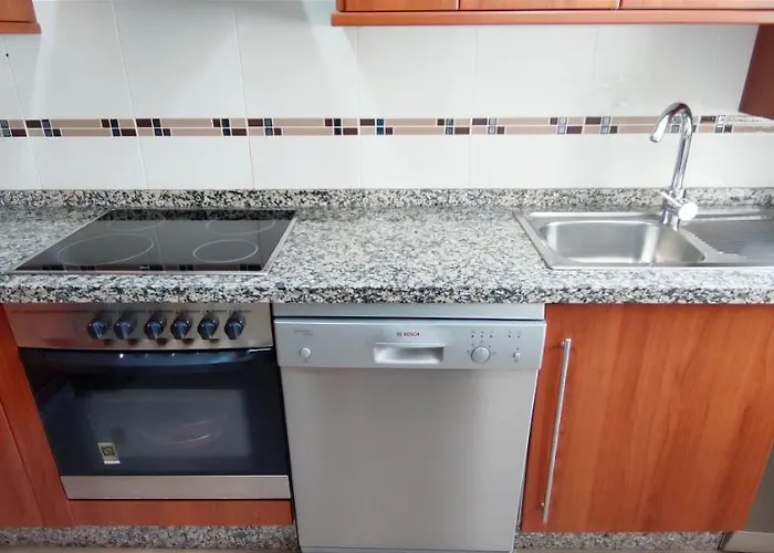 Zephyrus By Costa Денія