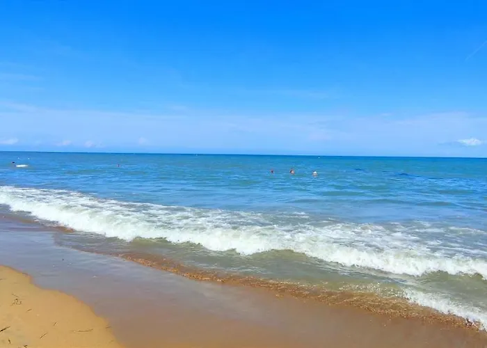 Zephyrus By Costa Апартаменти