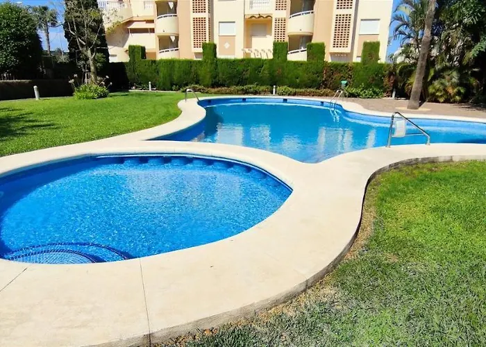 Zephyrus By Costa Apartmán *